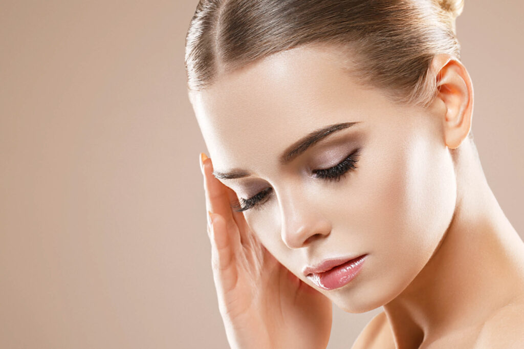 Bella Roula - Skønhedsklinik der tilbyder permanent makeup på Stevns
